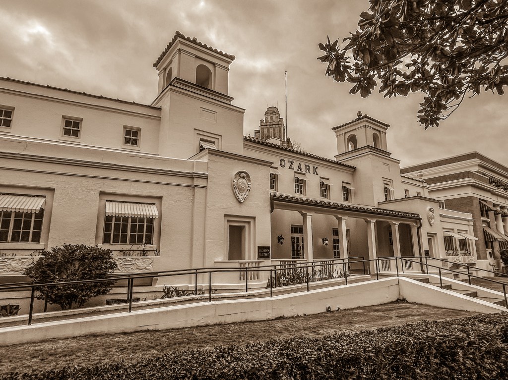 Soulard, the “Little Apple,” and Bathhouse Row – A Year in Pictures&nbsp;2024